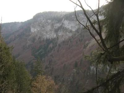 Zrcadlová stěna, fotografie 63